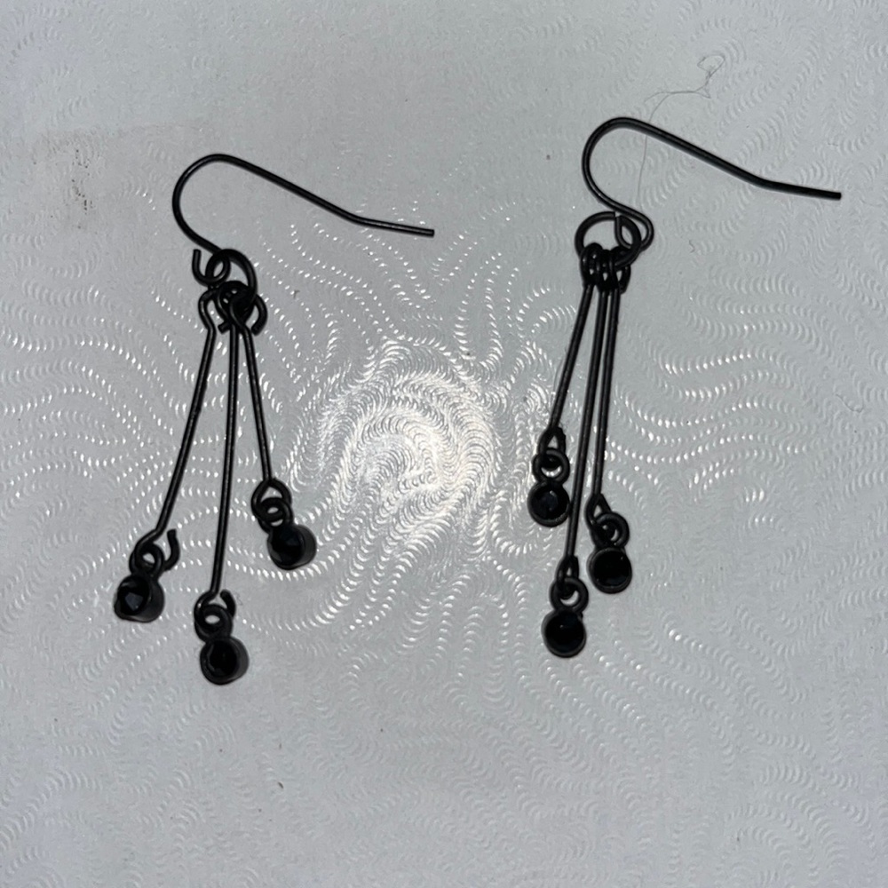 Ladies black dangle earrings